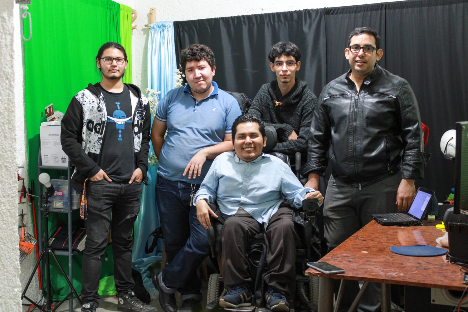 Equipo de Olin Robotics en la Olincueva